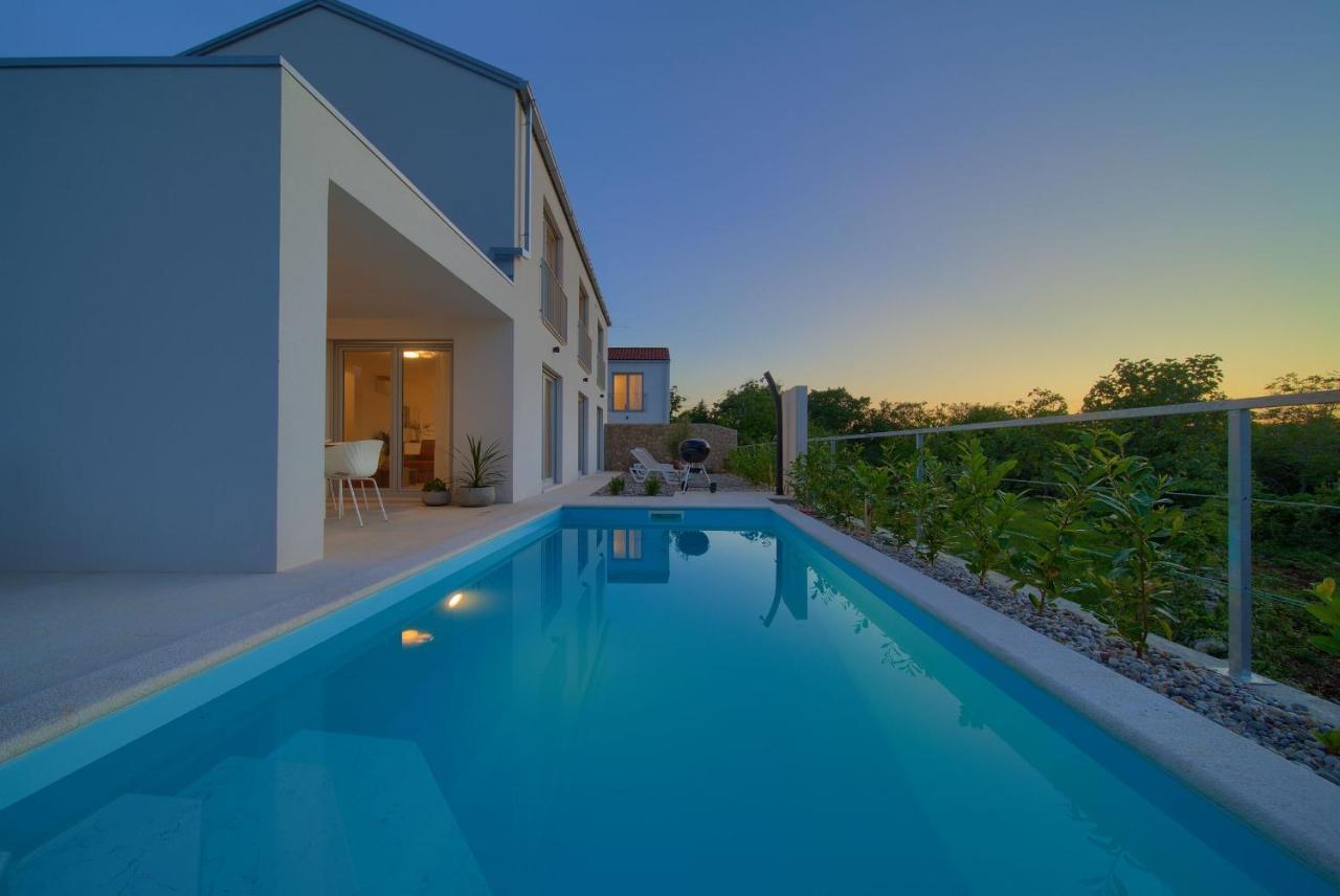 Villa Rossa Županje 外观 照片